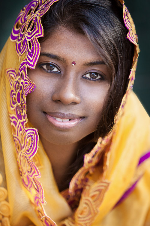 Headshot of an Indian girl in traditional dress