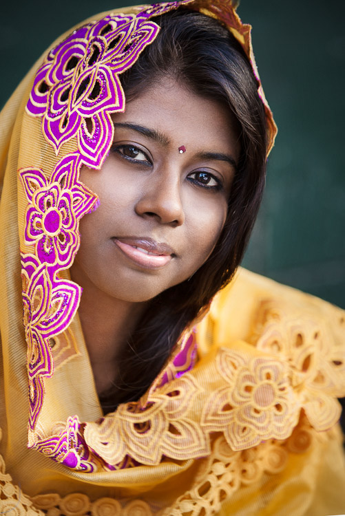 Indian girl in traditional dress